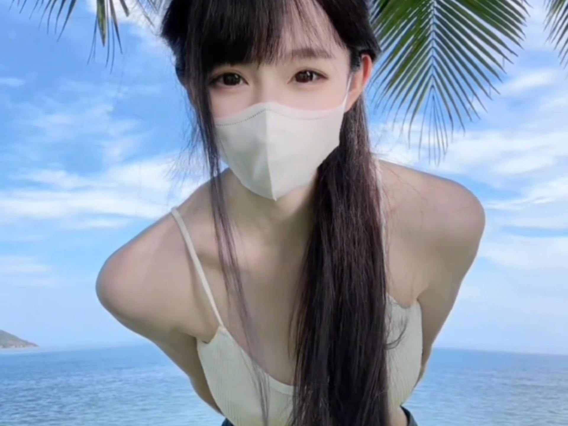 Look at the legs on Monday, smooth sailing. Extreme Body #Long Legged Royalty #Twist and Turn Perfect Body