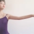 【芭蕾课堂】如何让脖子和手臂在舞蹈动作中看起来更修长～