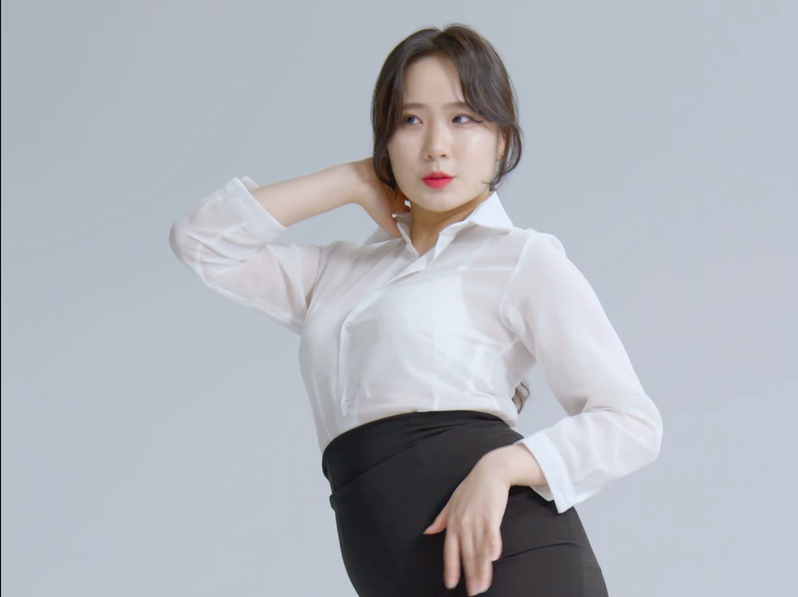 郑仁Jeongin ture or dace 211025 侧面