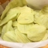 非油炸版黄瓜味儿薯片，看这嫩绿的颜色听这清脆的声音~