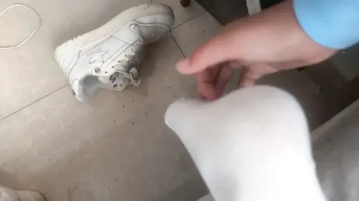 【tk白袜子】最新视频来袭,快来看看吧!