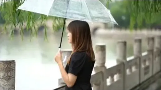 《雨中的思念》祁隆演唱