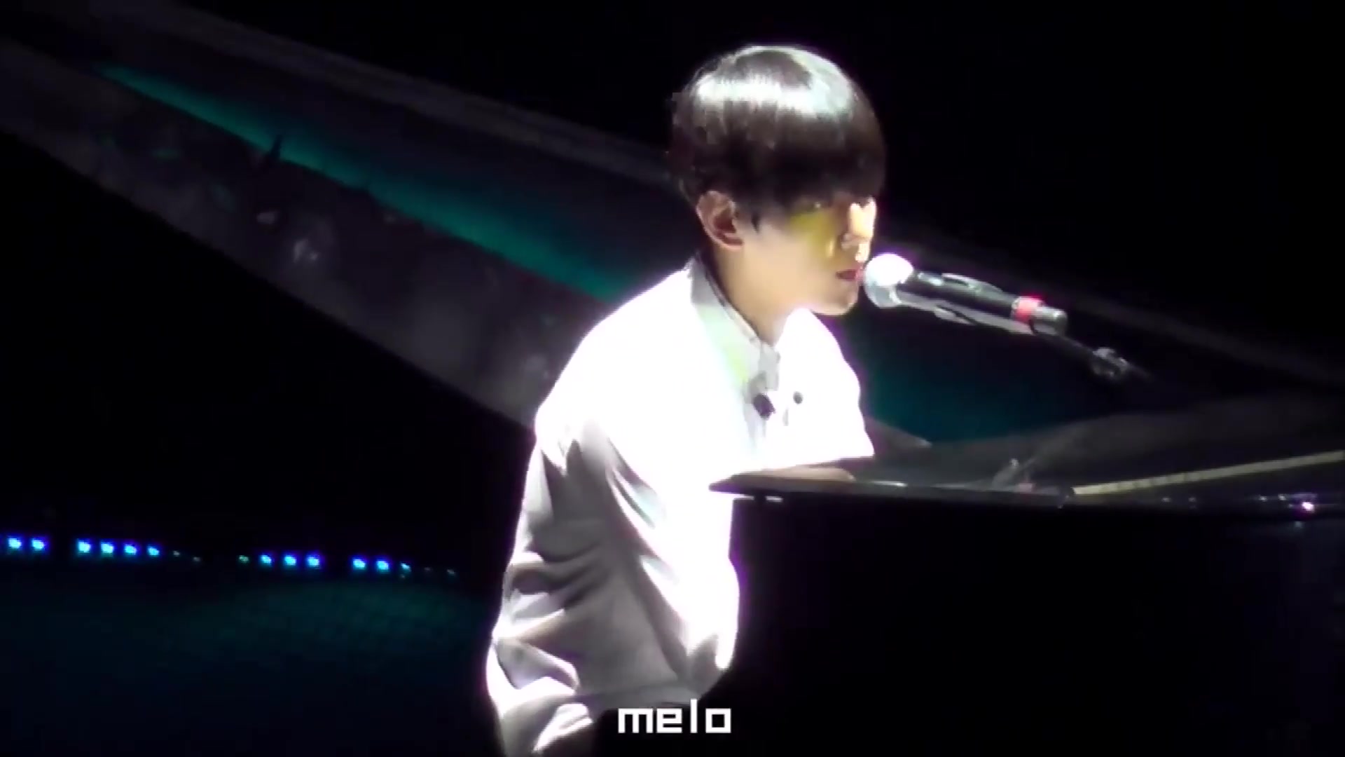 【exo】原来边伯贤弹钢琴这么厉害不愧为少女们心目中白马王子