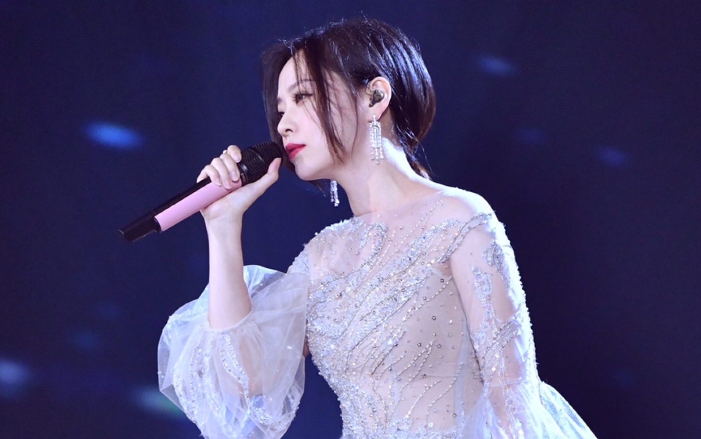 【湖南卫视航天晚会】1080p张靓颖超仙献唱《我的梦》,为中国航天点赞!