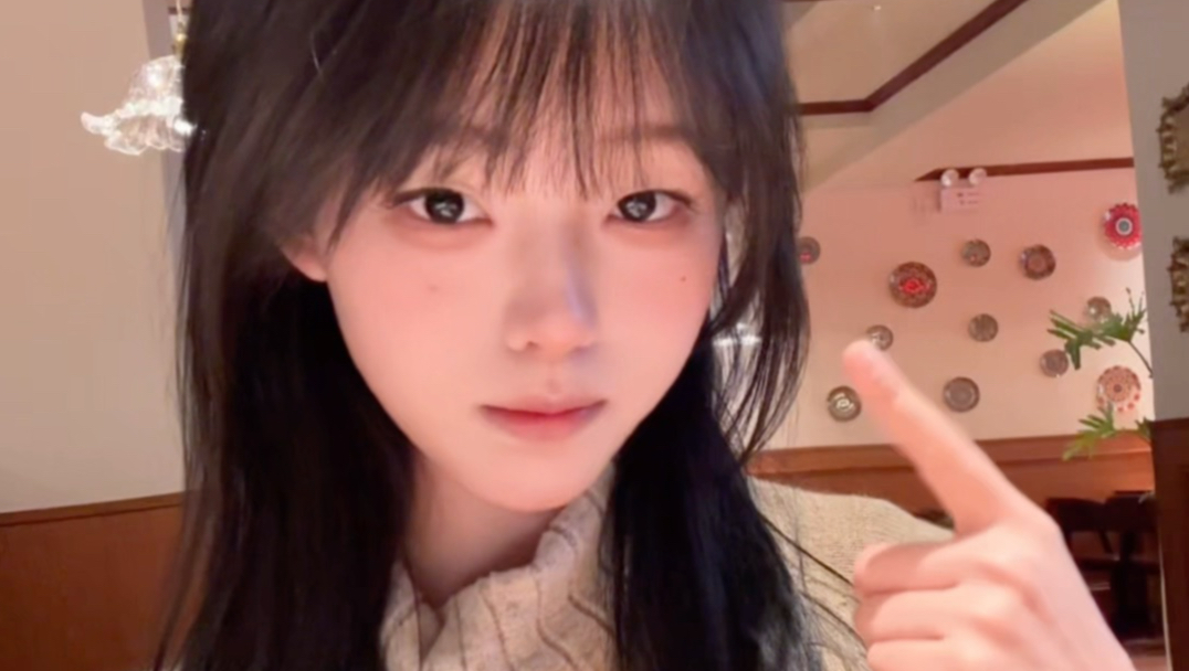 其实你们都被我骗了，我一直都是温婉之人来的