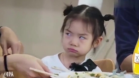 抢王一博的糖 922ae06baa070c499ba54c200e4dae25a2a91239.jpg@280w_158h_1c_100q.jpg