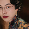 我 向 往 自 由，我 要 穿 旗 袍