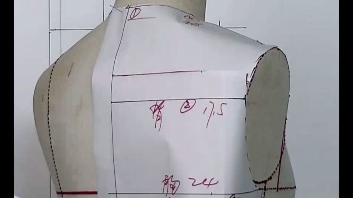 ZLS上衣 0817——1