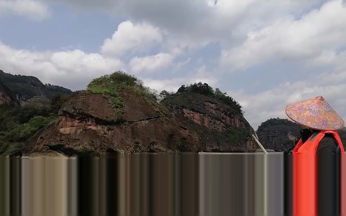 江西鹰潭龙虎山泸溪河竹筏漂流
