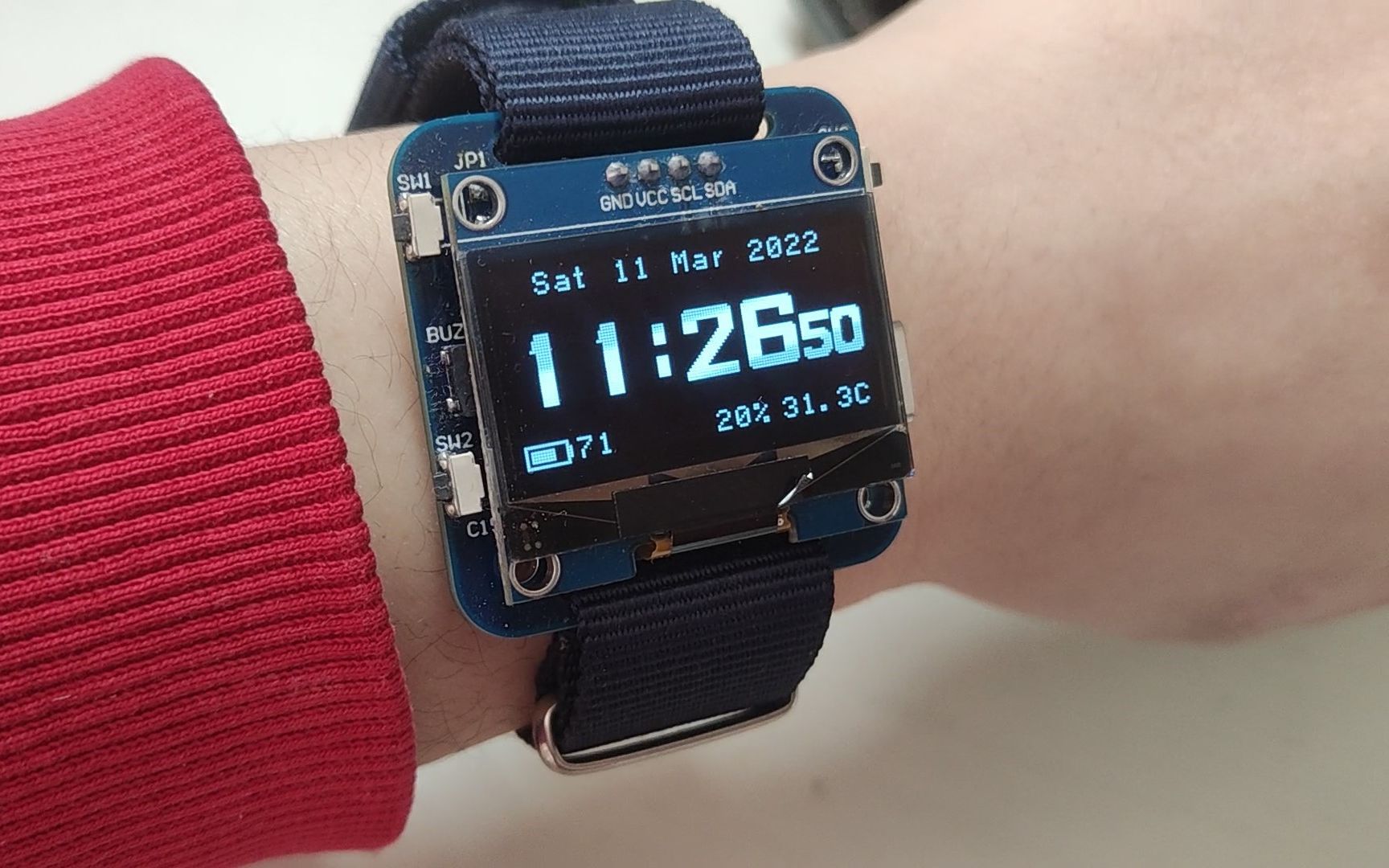 【DIY手表】stm32的oled环境监测手表（已开源）