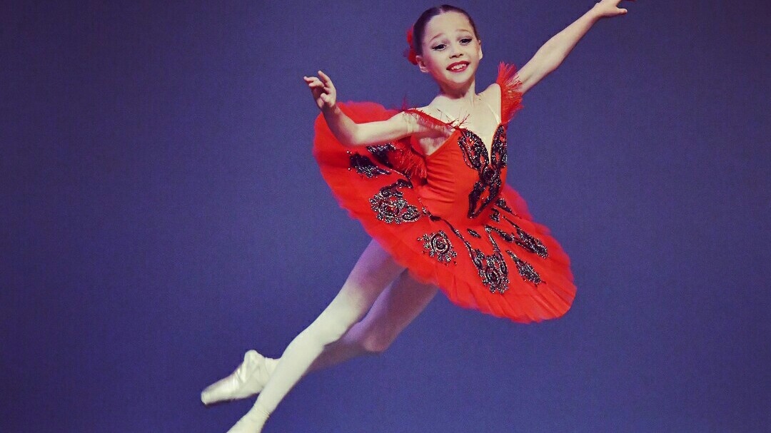 【芭蕾】帕基塔女变奏 - Natasha Furman（9岁）