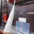 韩国人大冬天也要吃冰激凌的原因？32厘米超长巧克力香草味（12元）