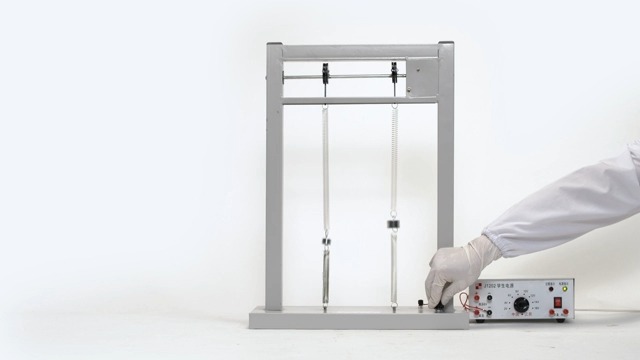 受迫振动和共振