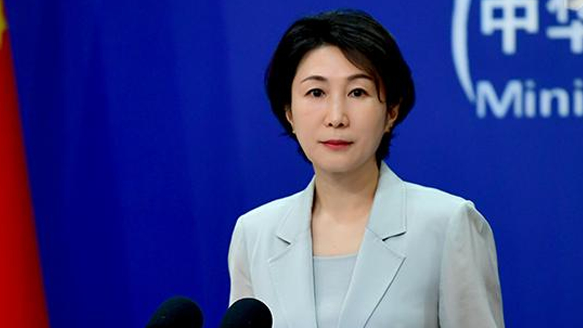 外交部正告菲方：停止在海上滋事挑衅，尽快拖走非法“坐滩”军舰海峡新干线海峡新干线哔哩哔哩视频