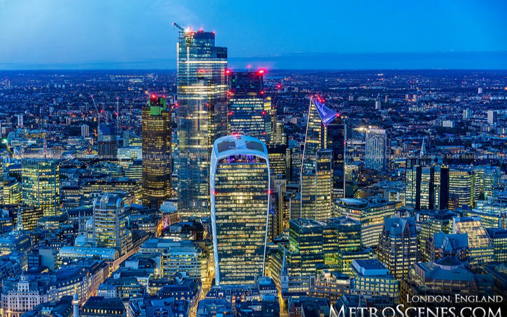 2021年全球两大金融中心之一的英国伦敦（London）金丝雀码头+金融城夜景