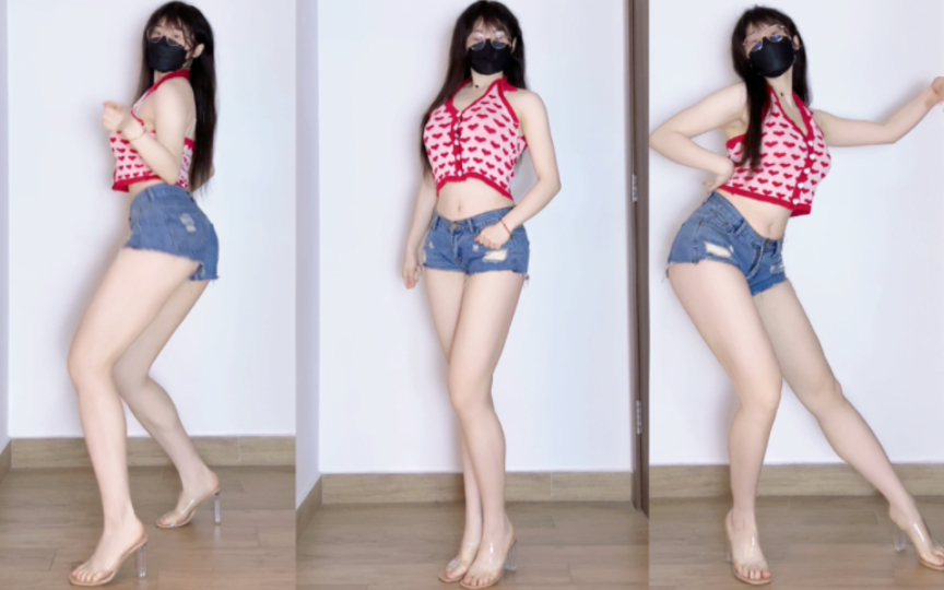 Nice little summer camisole.