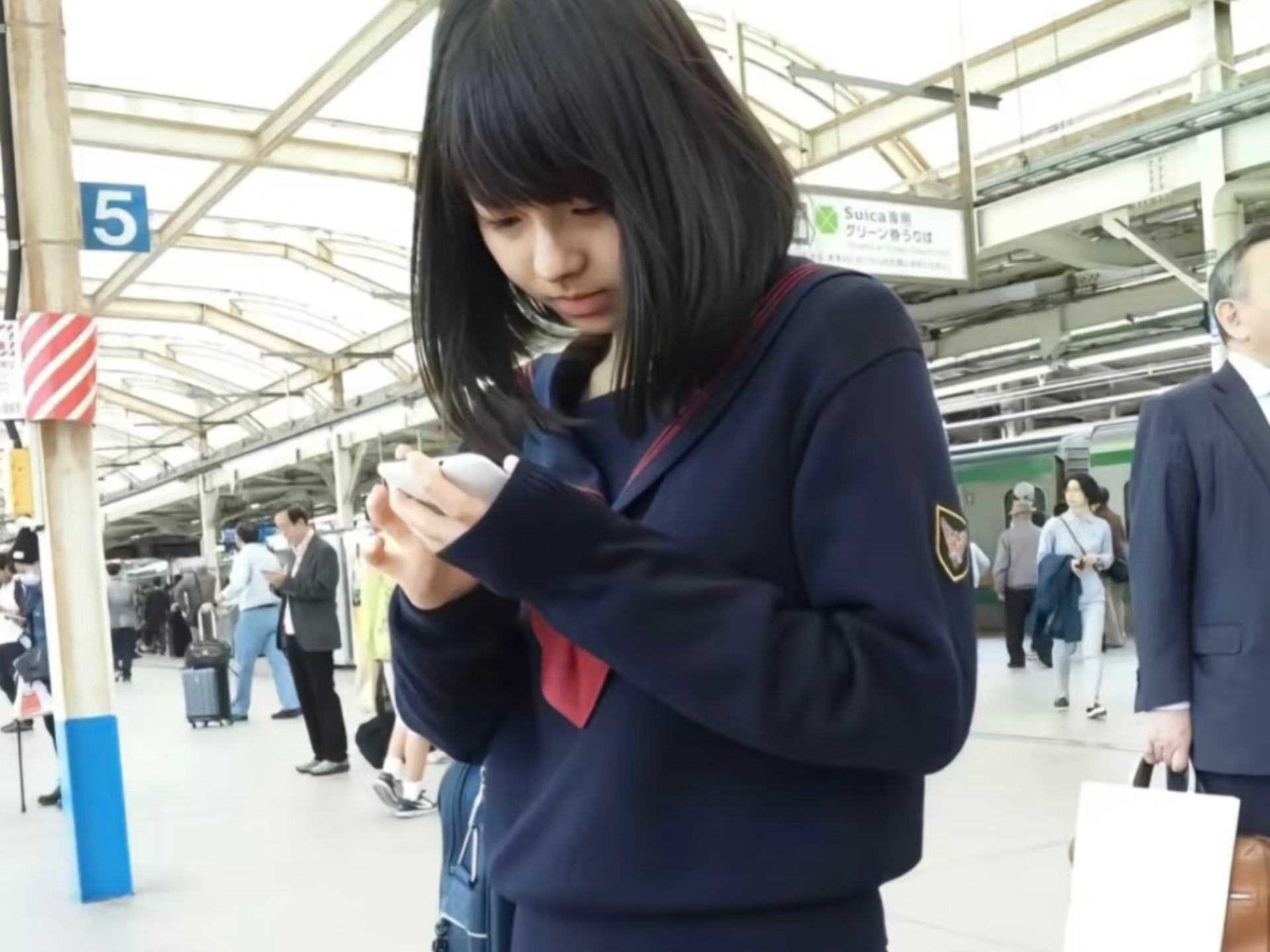 日本女学生被百名黑人士兵轮奸致死