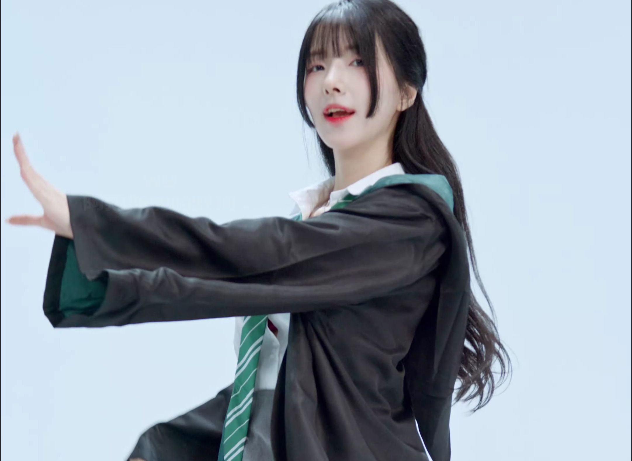 WE GO Xu Ying 230704