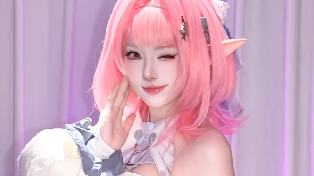 要和我共舞一曲吗？