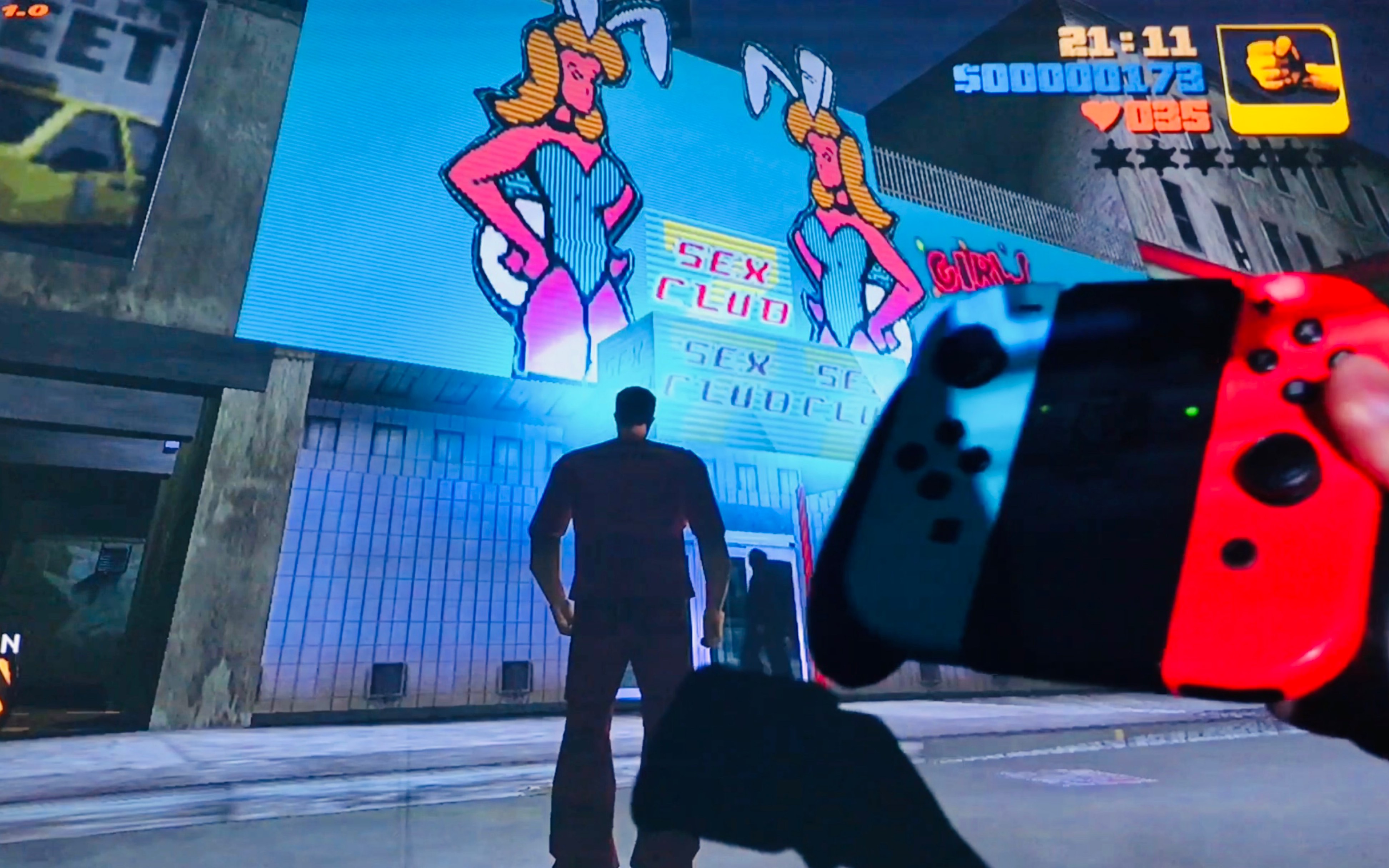 switch投影60帧玩民间移植GTA3，自由城故事。20年前开放世界这么强！