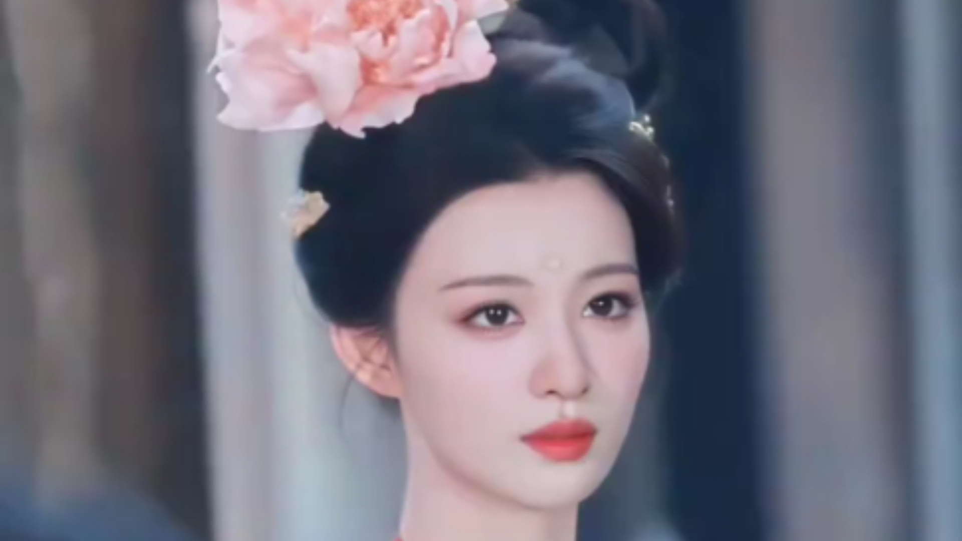 这么大一朵花竟然不喧宾夺主！雍容华贵有画面了！【王楚然】