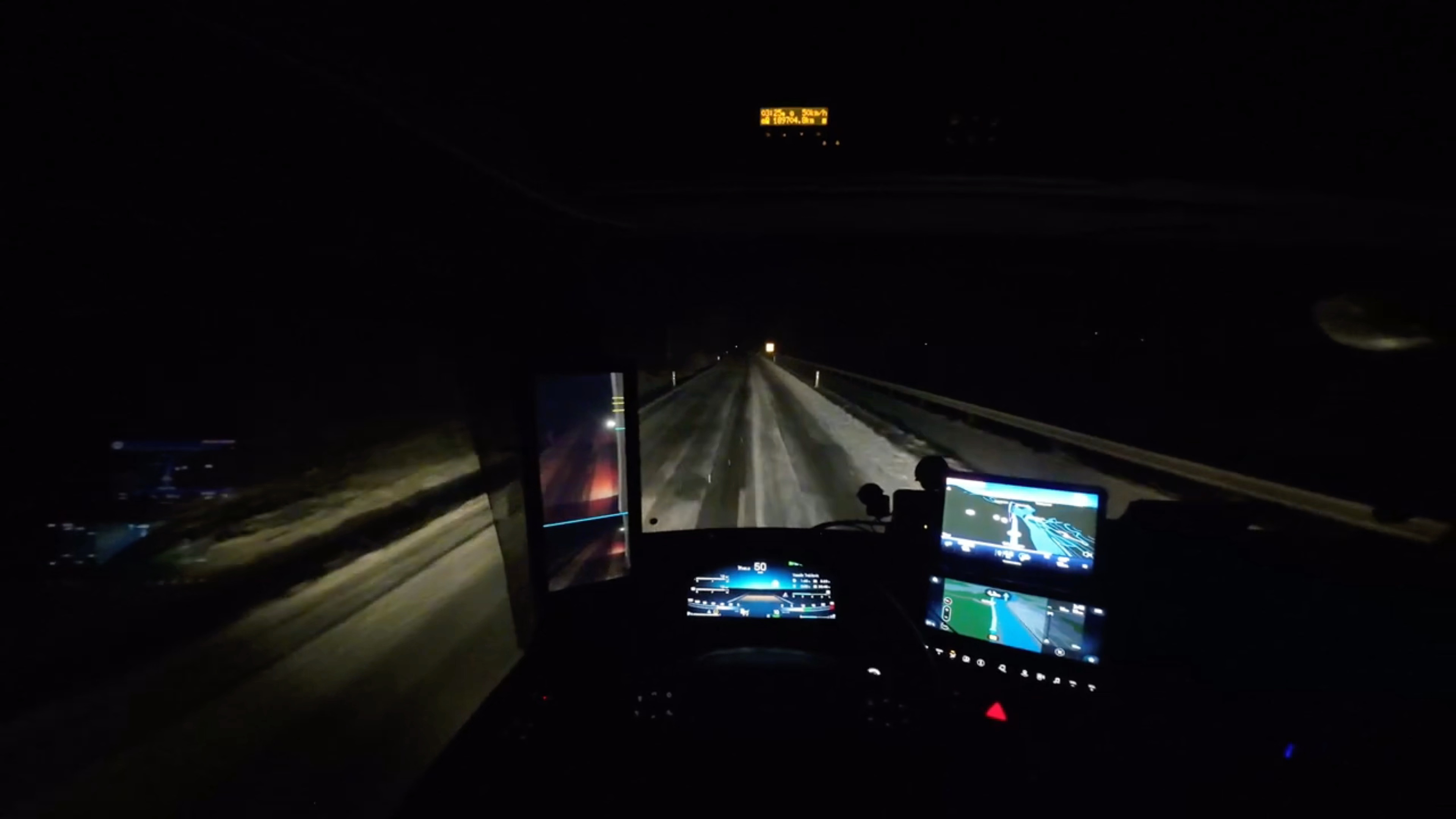 【卡车】真实驾驶欧卡第一视角：奔驰卡车-德国-大雪