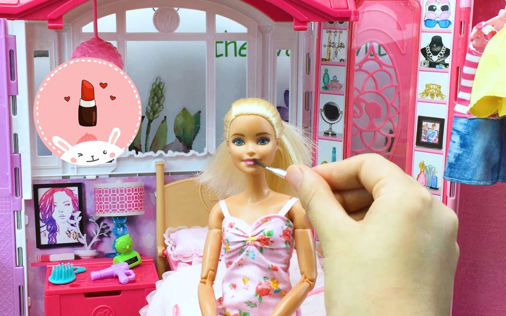 “亮亮玩具”之早教视频:芭比娃娃手工制作