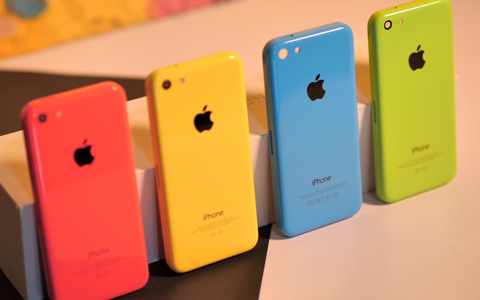 【何同学】为什么iPhone 5C是我最喜欢的手机？