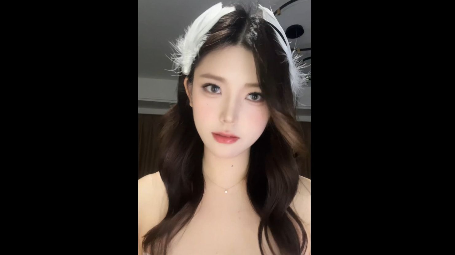 Swathed羽20251031175854