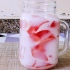 桃冻撞奶的家常做法，一个水蜜桃，半勺冰粉，椰香浓郁，冰爽Q弹