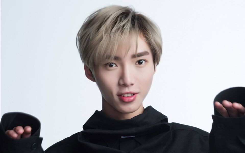 X玖少年团出道个人Teaser 赵磊_哔哩哔哩(゜-