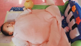 宝宝几个月可以坐小沙发了 988dfbf6810e63c511cc98ee9822938056e31d29.jpg@280w_158h_1c_100q.jpg