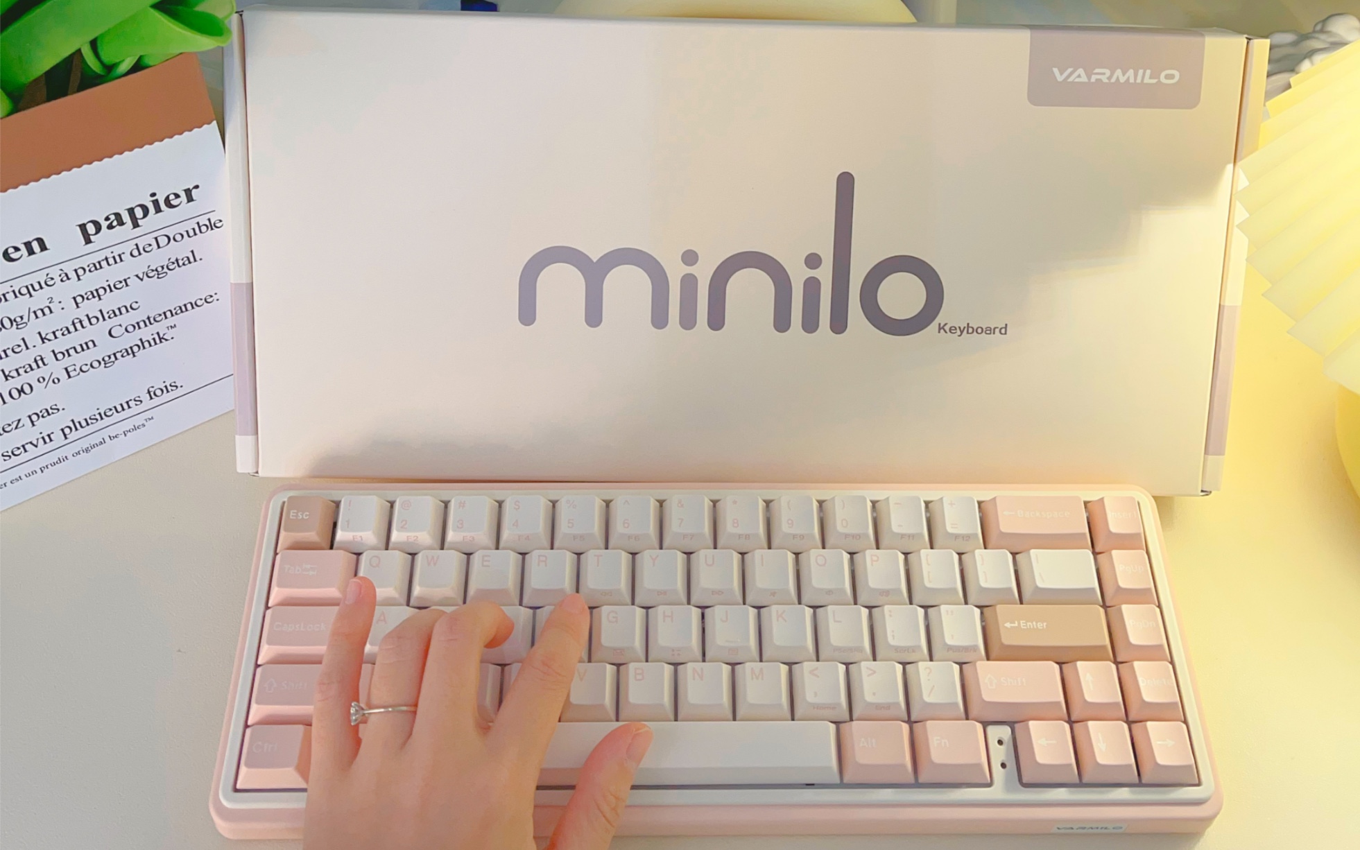 我的第二把阿米洛 | 姬秋丽紫罗兰轴键盘开箱+打字音 | 静电容轴机械键盘开箱测评