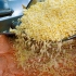 【韩国街头美食】用自制面包和香肠制作的奶酪热狗。