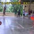 这可能是世界上最干净的篮球了，菲律宾街头篮球大战，没有点实力你真不行，快艾特你那个软蛋兄弟一起来看！