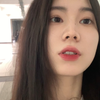 女大学生口腔检查
