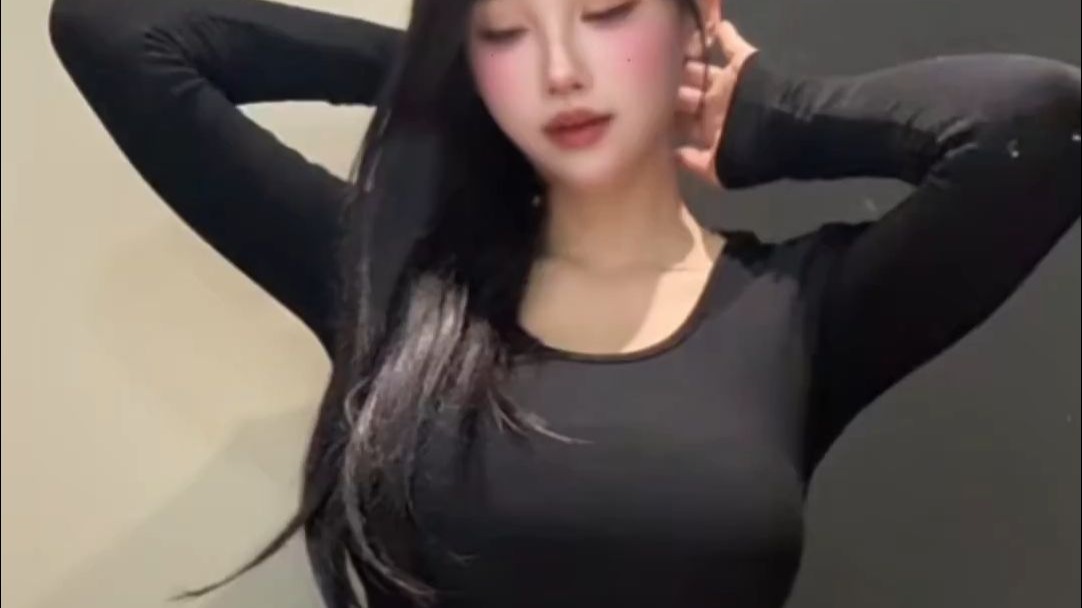 【喵朵曦-@mirabunny66】抖音上不敢发_😈😈