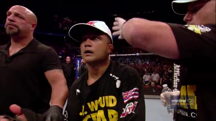 ufc最佳ko:满战力bj潘恩恐怖爆发力ko马特休斯