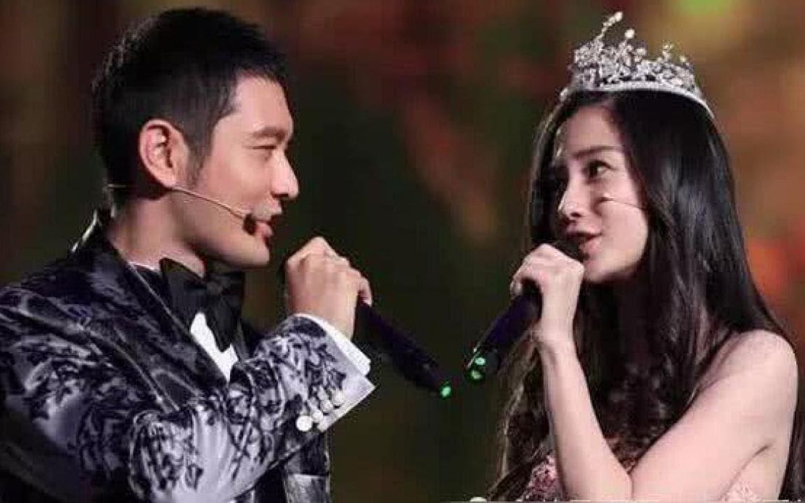 黄晓明baby夫妻怎么了?华表奖分开坐零互动,谁注意教主手细节?