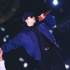 【张杰】江苏卫视2022跨年演唱会组曲《月亮之上+他不懂+你值得更好的+这就是爱》致敬经典！