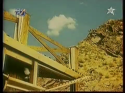 Песня о тревожной молодости(动荡的青年时代)前苏联歌曲第二版本