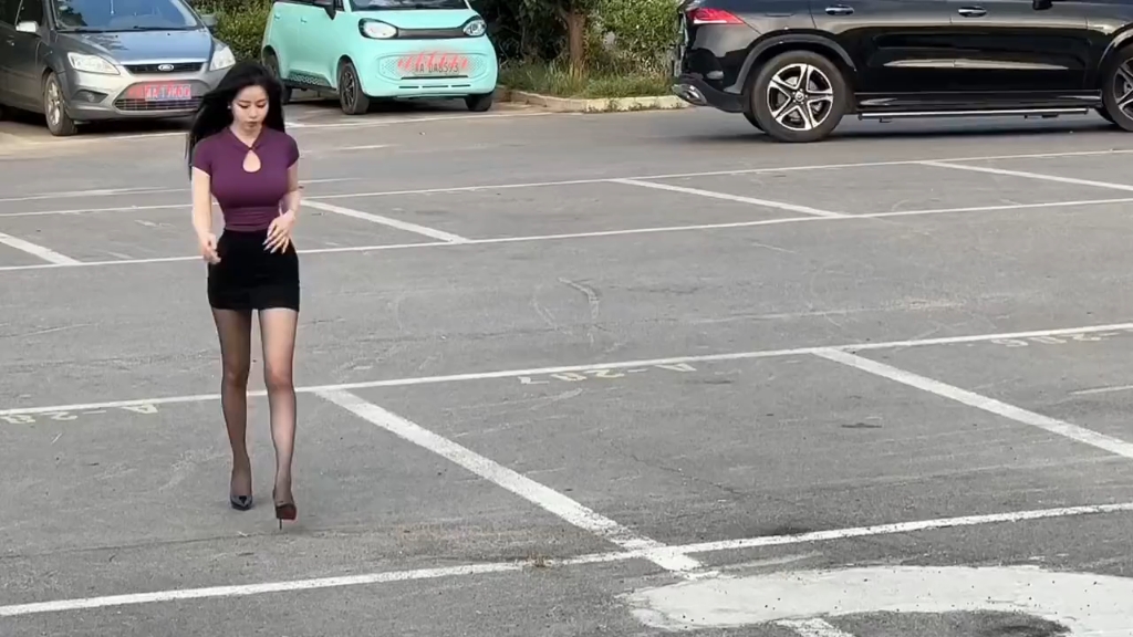 Conservative Aunt Sam.