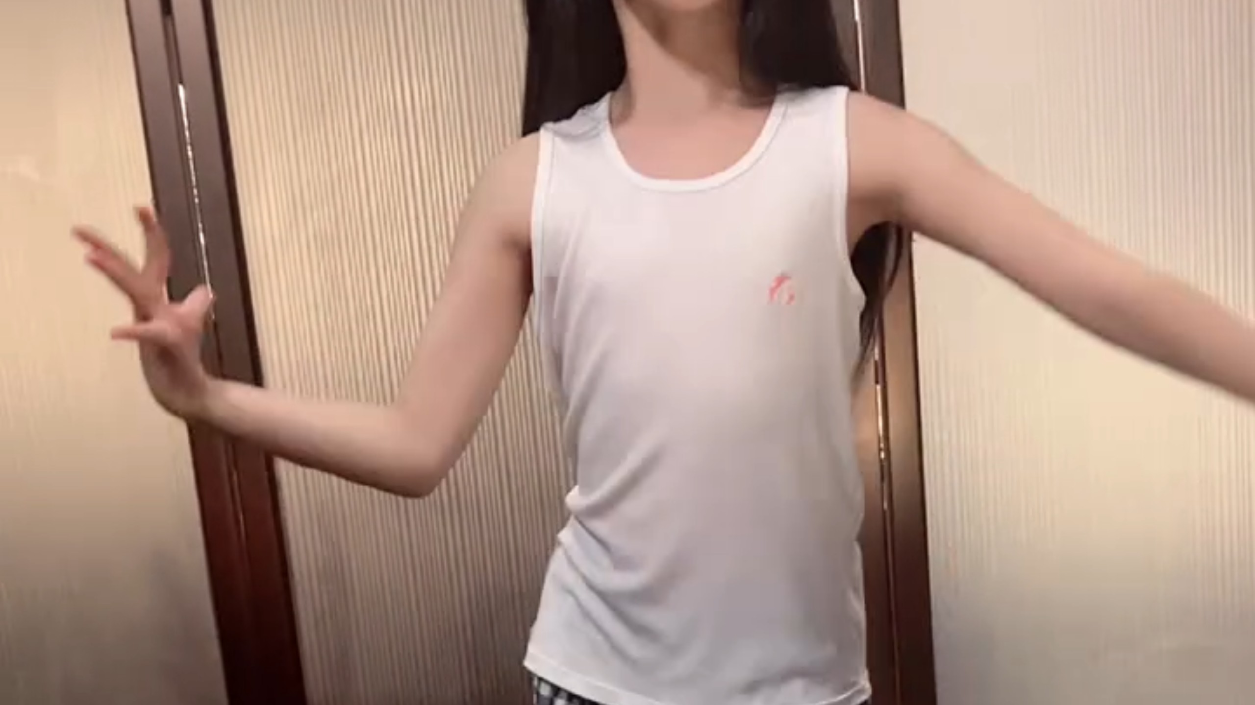 【你兔姐七七桂】视频加载中，速速查收惊喜！