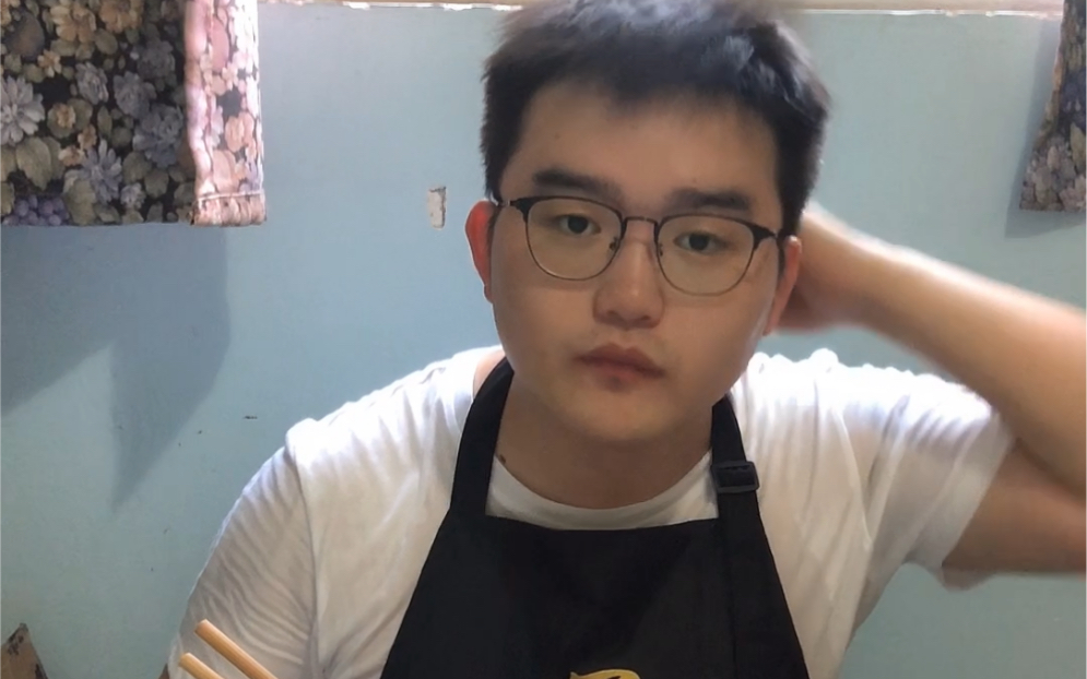 黄磊葱油拌面的做法