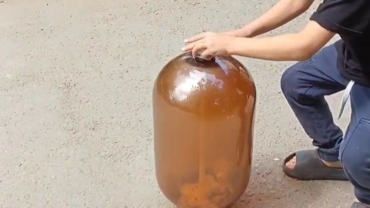 很多网友管这种瓶子叫刀哥快乐瓶