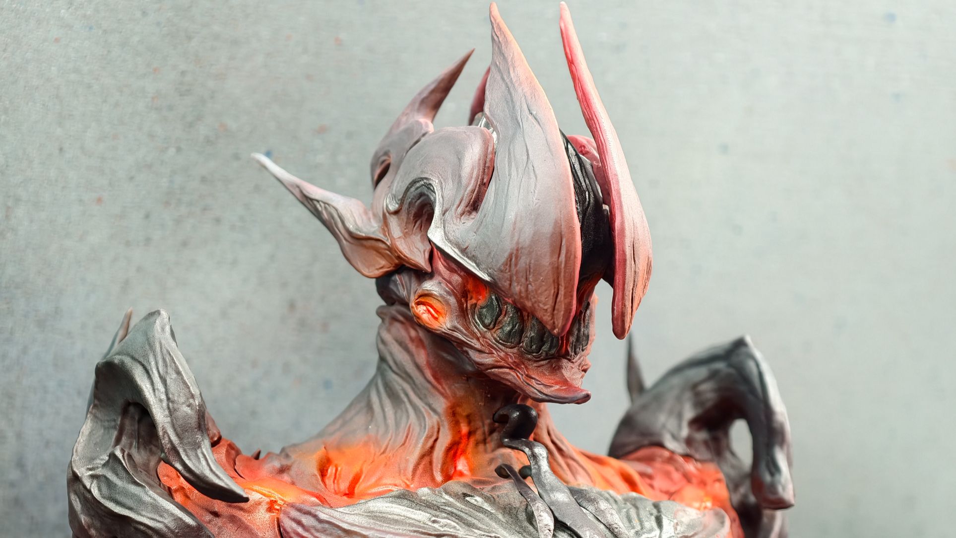 炼狱使徒 Uriel 雕像涂装展示