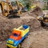 亲子互动趣味系列玩具，玩具工程车挖土机和汽车工地运输沙土