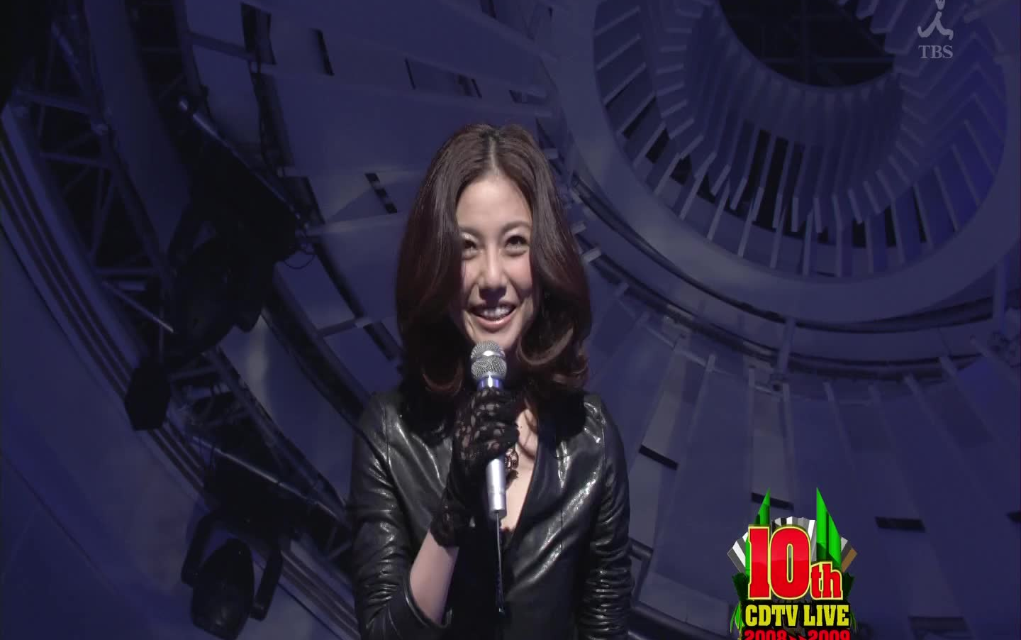 島谷ひとみ 元気を出して(CDTV SP 2009.01.01)_哔哩哔哩_bilibili
