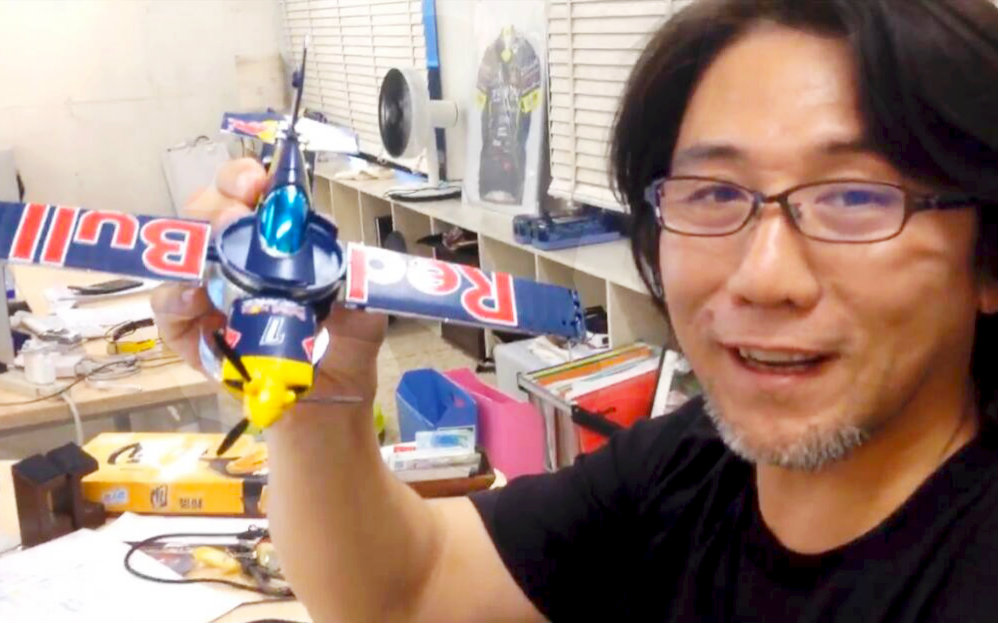 【Red Bull Air Race 变形飞机再版】变形过. 来