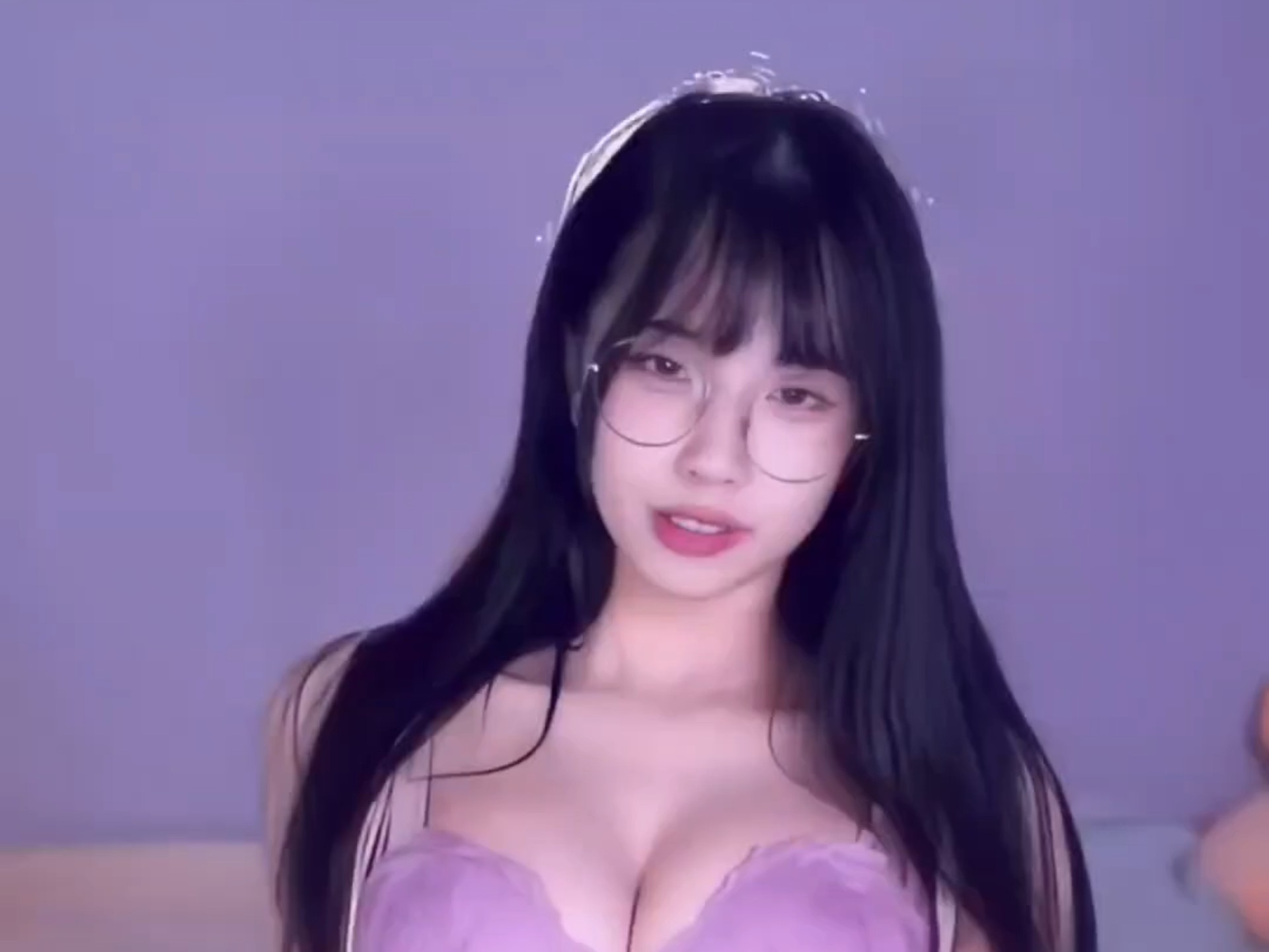 【主播高清热舞】更新啦，赶紧来围观吧！